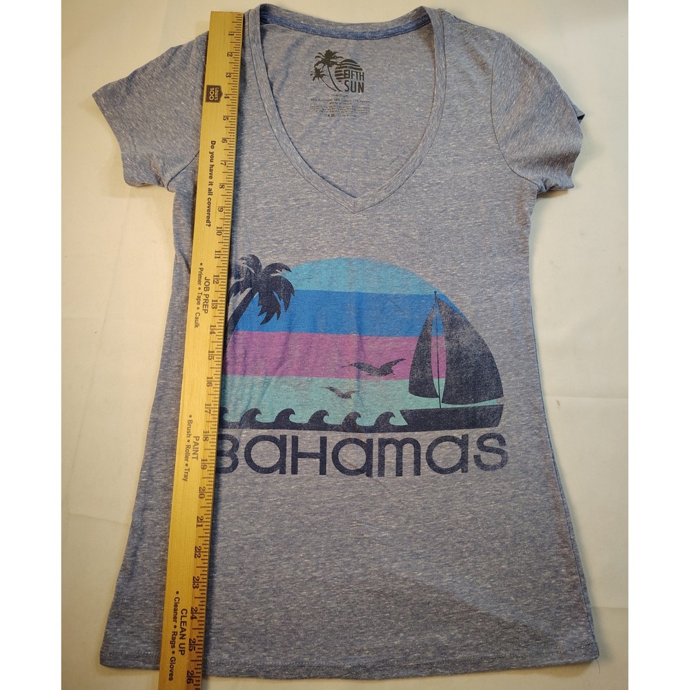 Fifth Sun Bahamas Graphic Tee Shirt Womens Medium Blue VNeck Tropical Sailboat - Picture 5 of 6